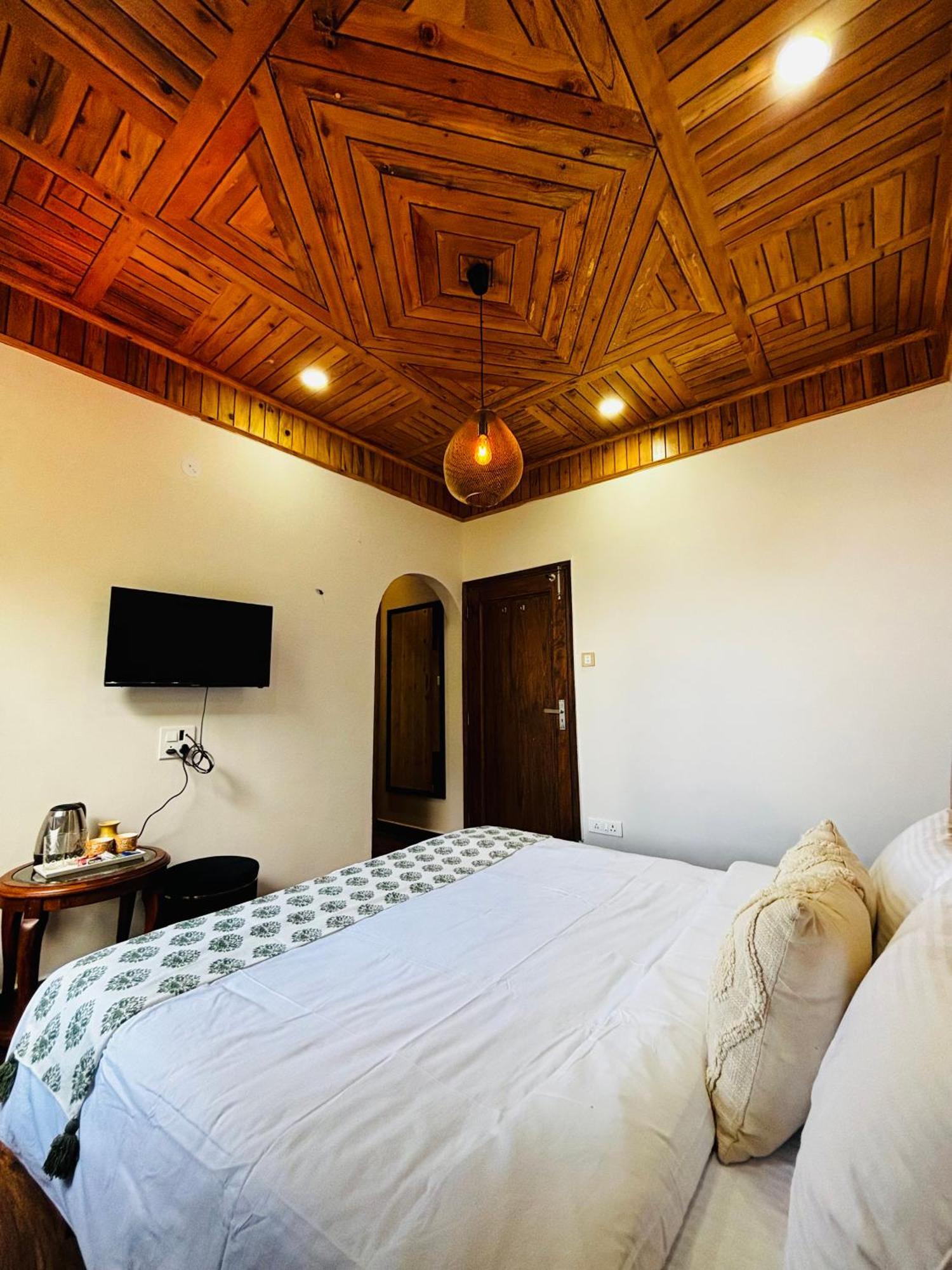 Hilly Horizon Bnb Kufri Cheog Exteriér fotografie
