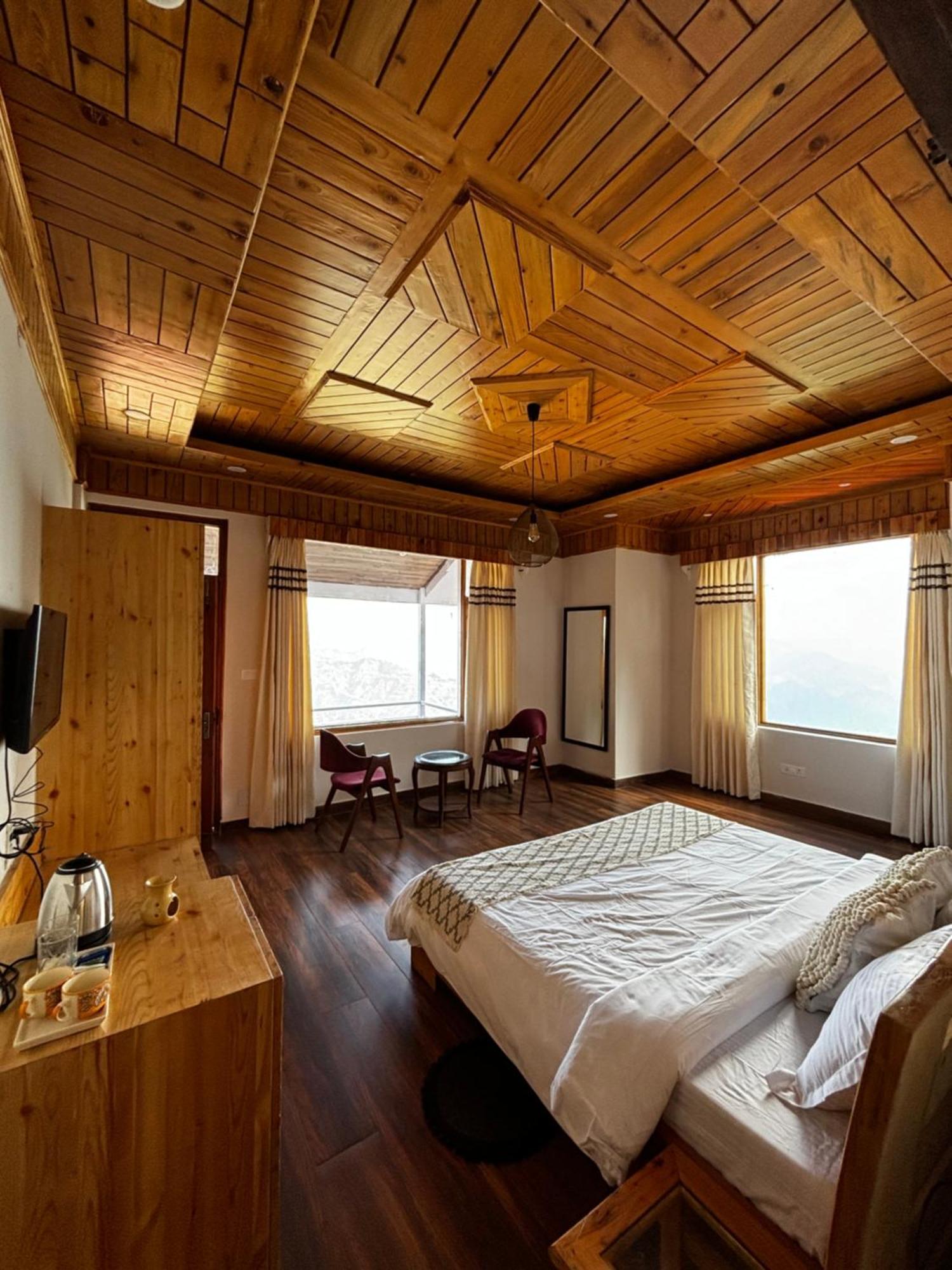 Hilly Horizon Bnb Kufri Cheog Exteriér fotografie